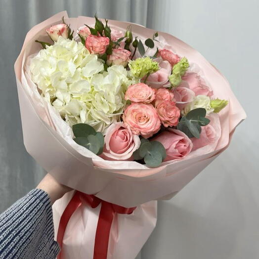 Гортензия с розами 🌸