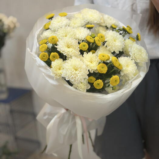 Микс желтых хризантем