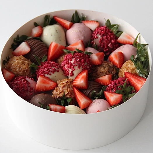 Бокс «Круг» из 20 клубник в шоколаде