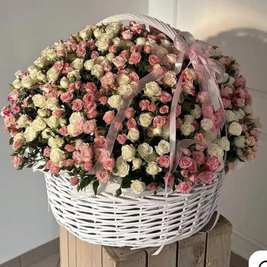 Карзина с  розами