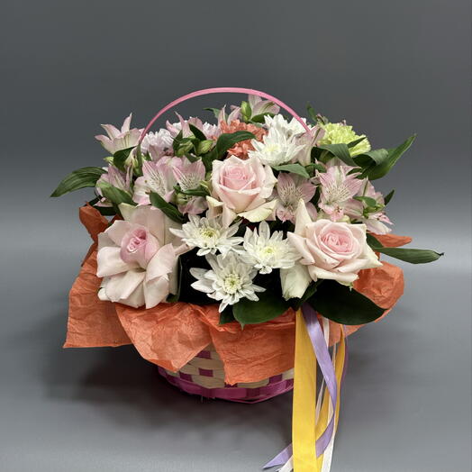 Корзина с цветами 05