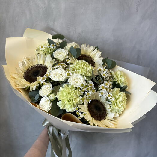 Авторский Букет с лимонным Подсолнухом