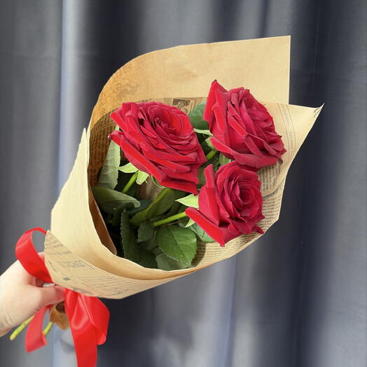 Букет из 3 розочек (23)