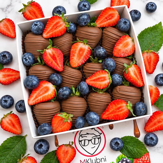 Клубника в шоколаде BERRY PREMIUM (9-16 ягод)