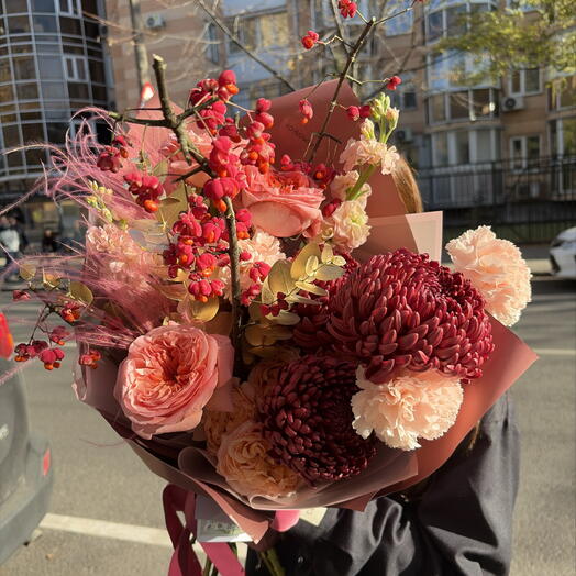 Букет «Уютные выходные» от XOFLOWERS