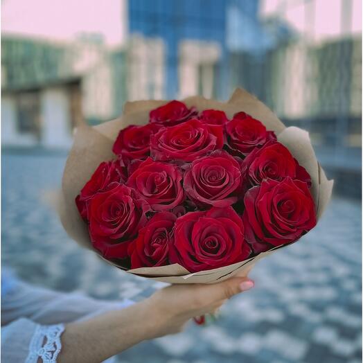 13 red roses