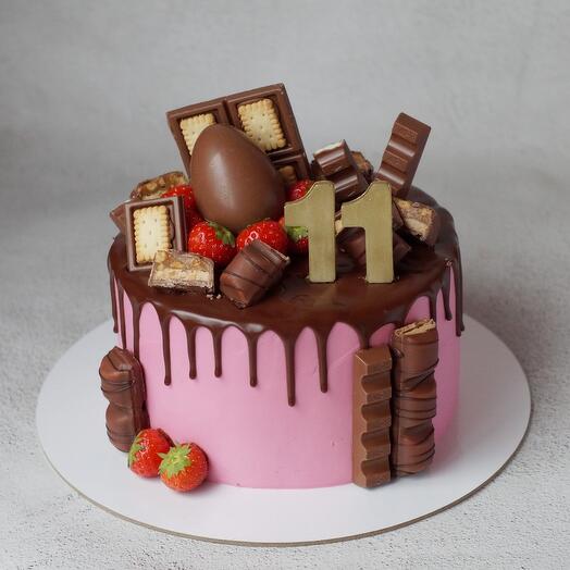 Kinder cake for daughter, granddaughter, girlfriend