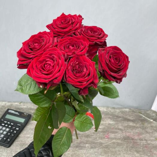 Clásico ramo de rosas rojas