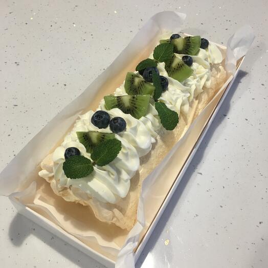 Меренговый рулет