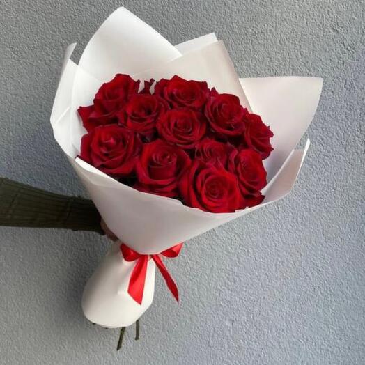 11 rosas rojas