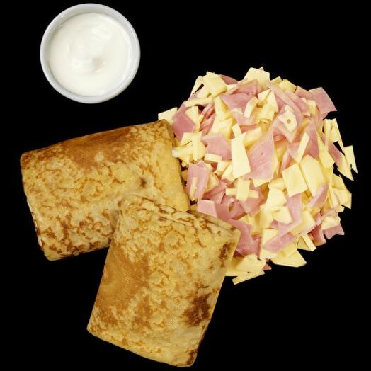 Panqueques caseros con queso y jamón