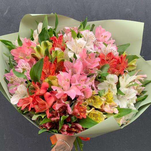 bouquet of 25 branches of alstroemeria