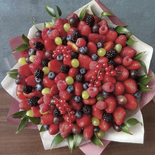 Букет из клубники "Ягодная поляна"