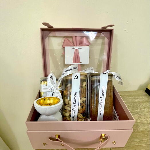 Ramadan Kareem gift box