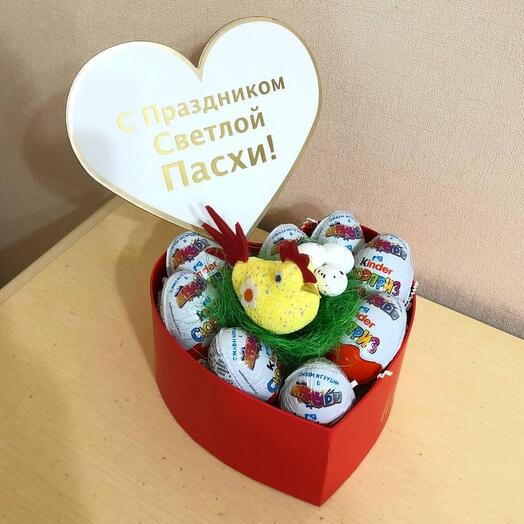 Пасхальный набор со сладостями Киндер яйцо сюрприз