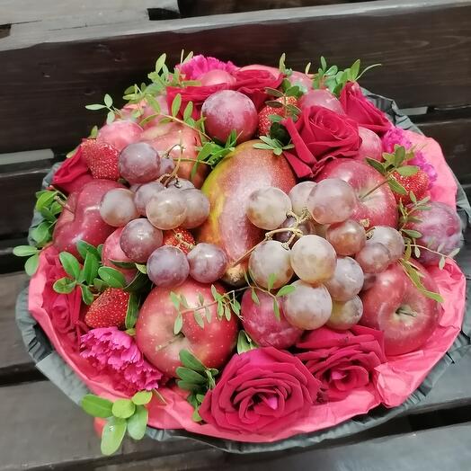 Букет из фруктов - Красный страстный