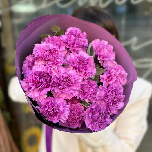 Фиолетовые гвоздики 15 шт