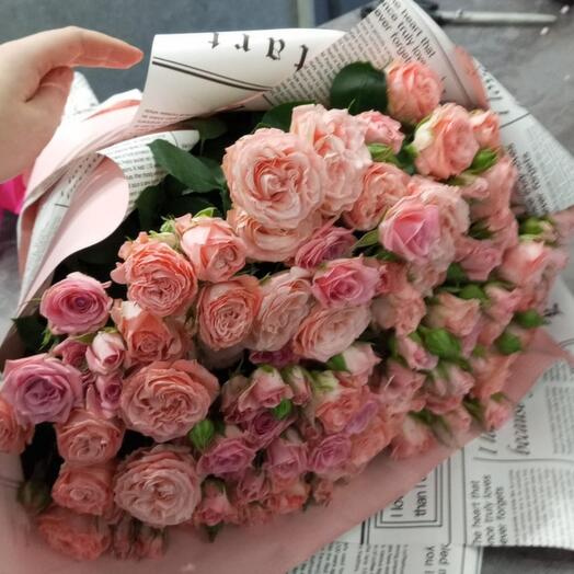 25 кустовых роз