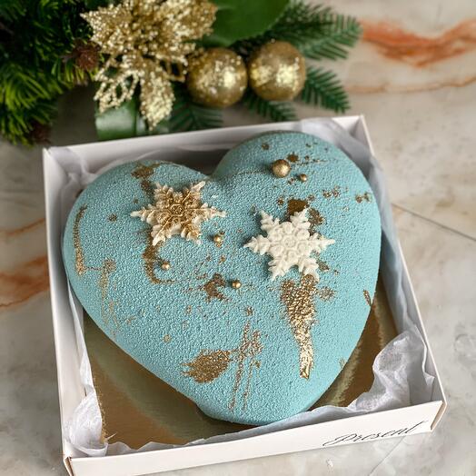 Муссовый торт сердце зимний