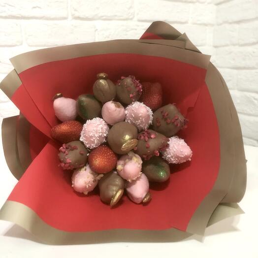 Ароматная любовь клубника 🍓 в шоколаде