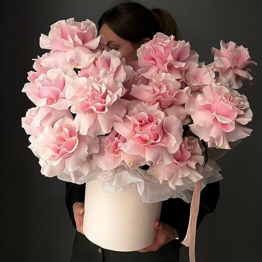 Цветы в коробке