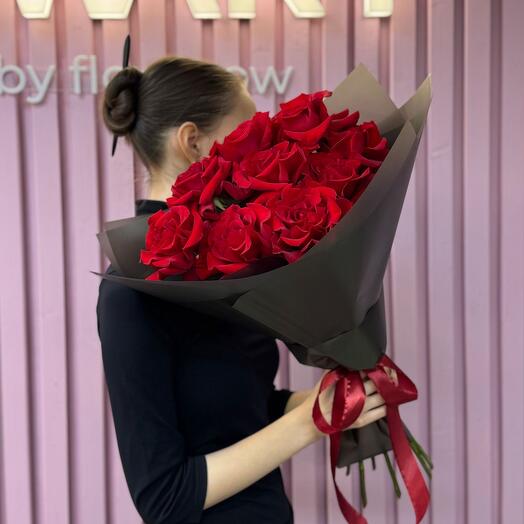 9 ажурных роз с букете «Эсперанс»