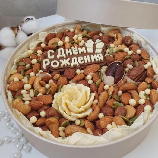 Caja de nueces-feliz cumpleaños