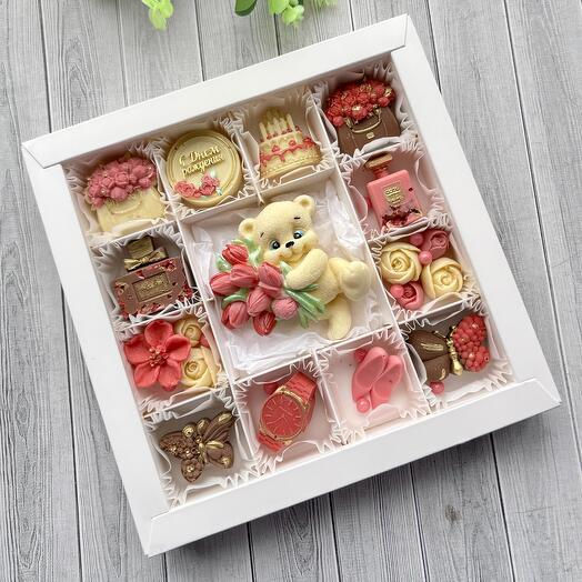 Подарок на День рождения девушке, бельгийский шоколад