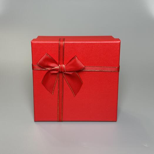 Коробка для подарка Red Square Small 15*7 см ручной работы 1 шт