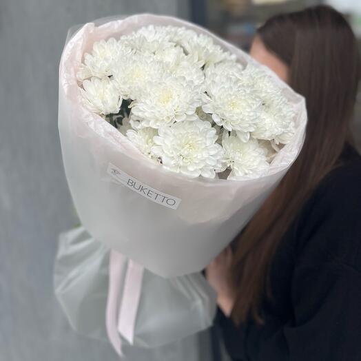 Хризантемы  кустовые белые