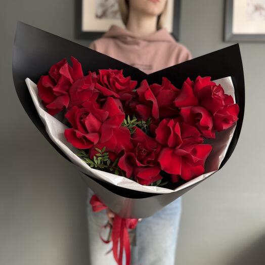 Elegante ramo de rosas francesas