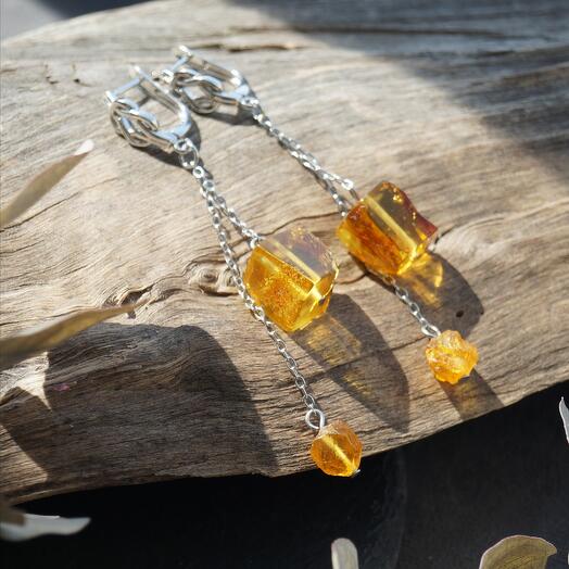 Серьги с балтийским янтарём