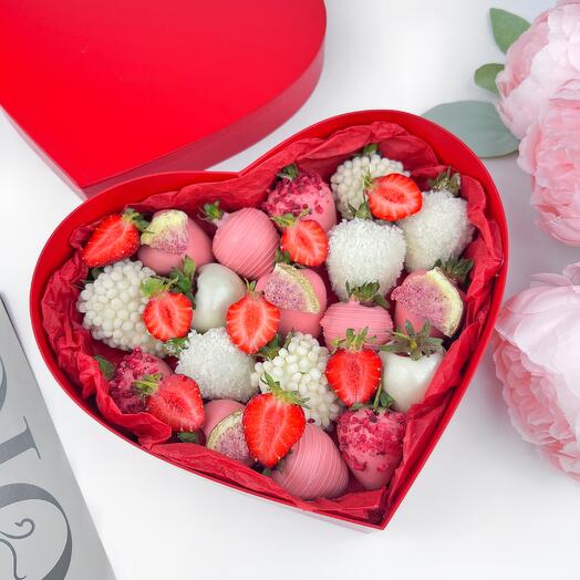 Клубника в сердце S, Love со свежей ягодой