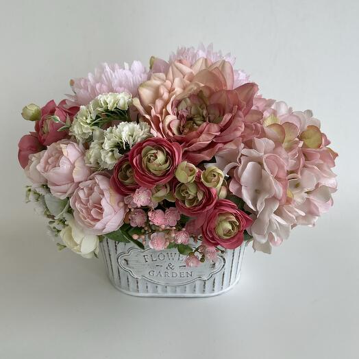 Интерьерная композиция из искусственных цветов Flora Decora