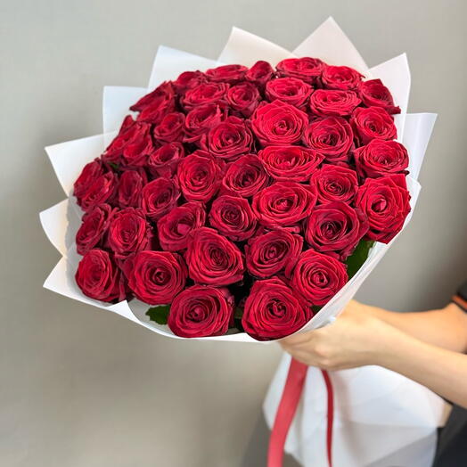 Букет из красной розы