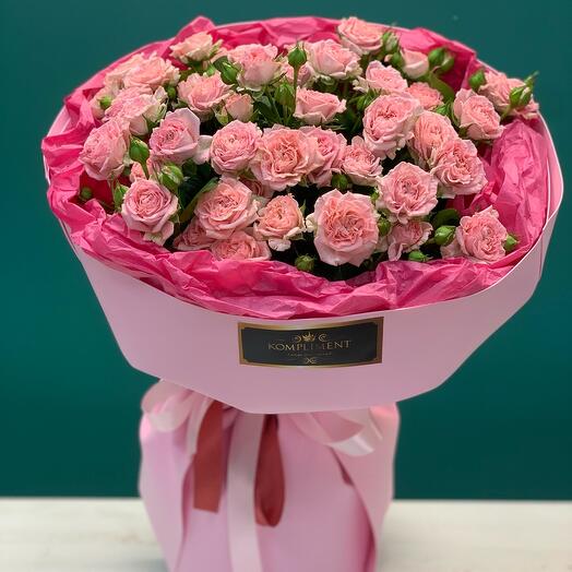 Букет из кустовых роз🌸