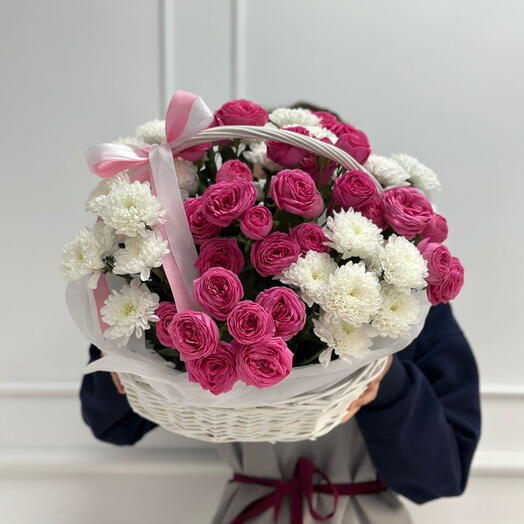 Корзина с цветами