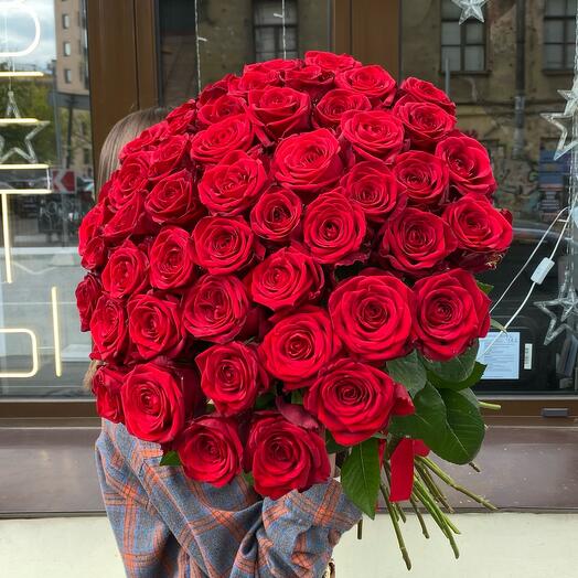 Букет 55 красных роз 60 см