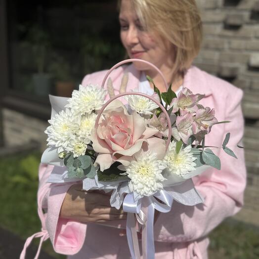 Цветы в коробке🌼
