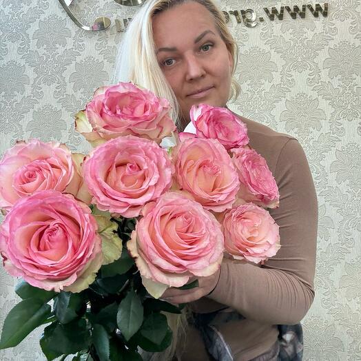 Букет роз 9 шт