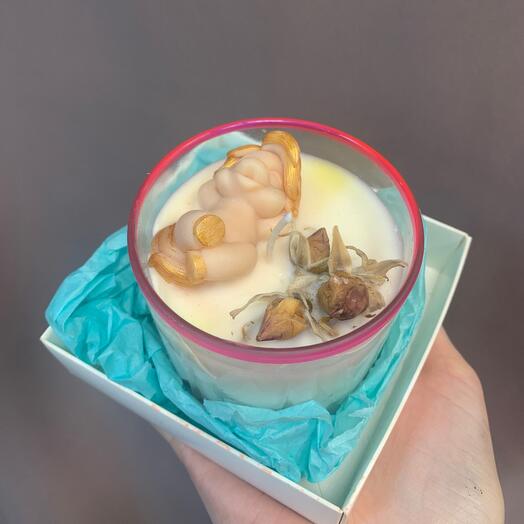 Свеча «Лошадка» с ароматом розового шампанского и сухоцветами