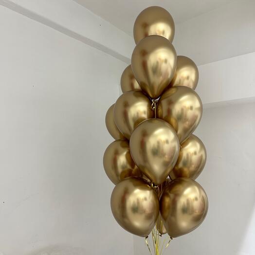 Un montón de globos de oro