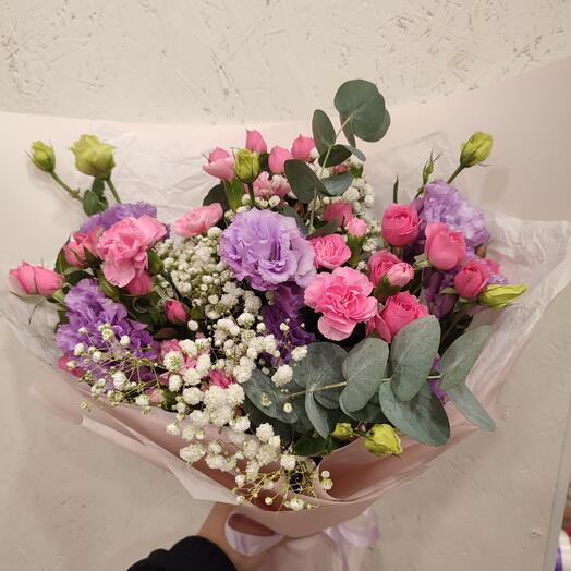 Букет из нежных цветов