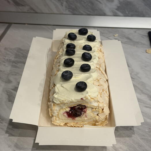 Меренговый рулет
