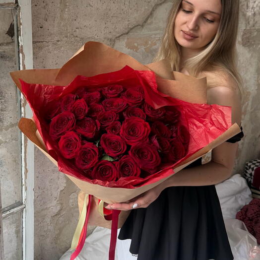 Большой букет роз