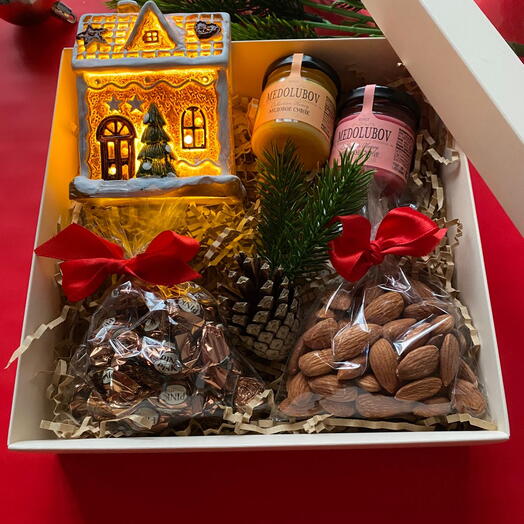 Подарочный набор, подарок другу, мед, орехи, подарок на новый год, подарок на рождество