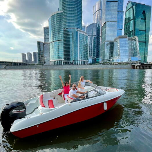 Сертификат «Московский экспресс» — 2 часа власти над столицей с воды
