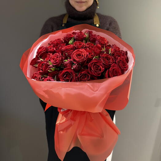 🌹15 красных кустовых роз