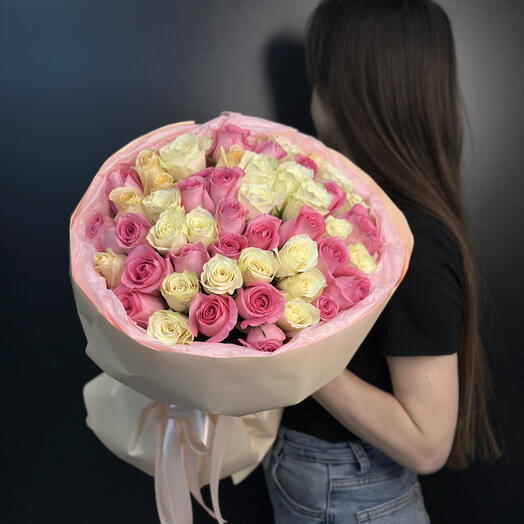 Яркий букет из Кенийских роз 51💛