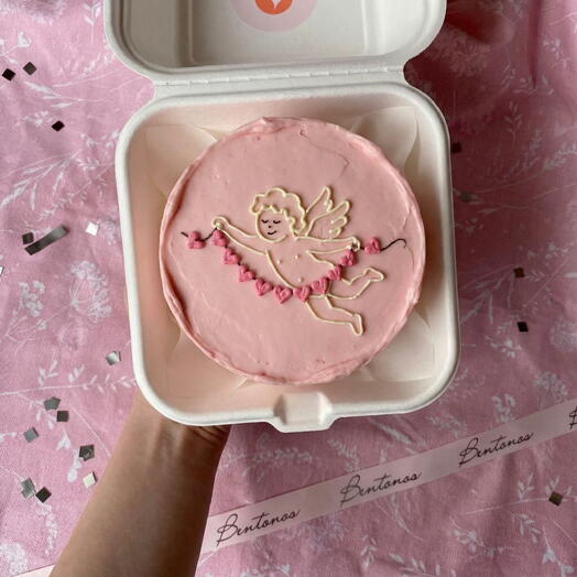 Бенто торт на День Святого Валентина Купидон с гирляндой сердечек, коллекция «14 февраля»